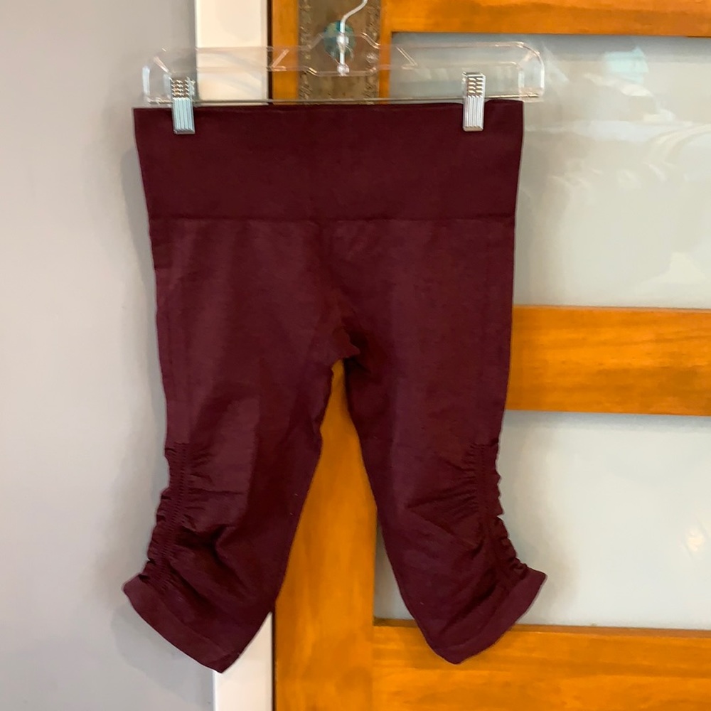 Lululemon athletica Cropped Leggings